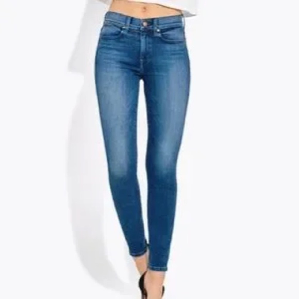 AYR Women's Skinny Jeans in Medium Blue